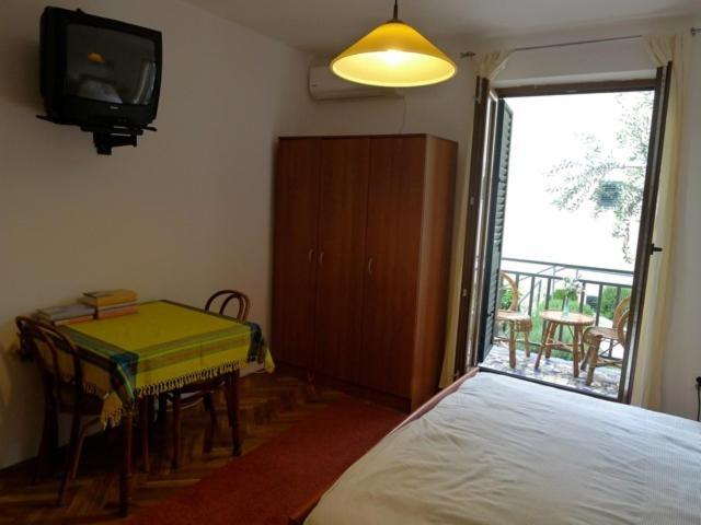 Apartments Maslina Sveti Stefan Luaran gambar
