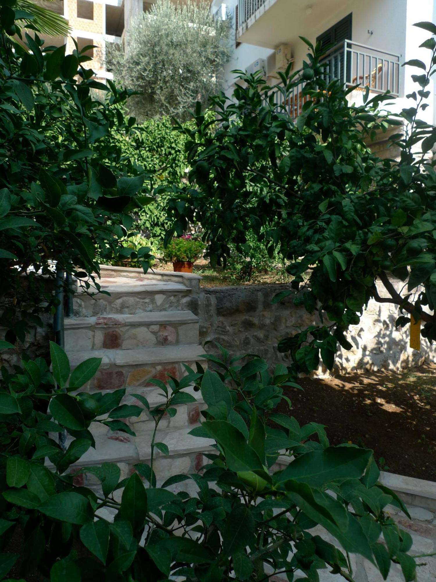 Apartments Maslina Sveti Stefan Luaran gambar